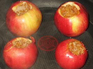 яблоки перед запеканием